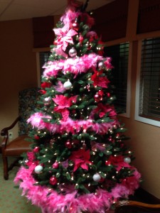 ... the flamingo Christmas tree at College Walk... after singing Christmas carols... ;-)